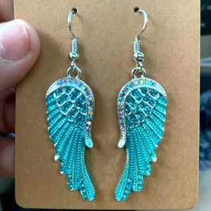 Wing earrings